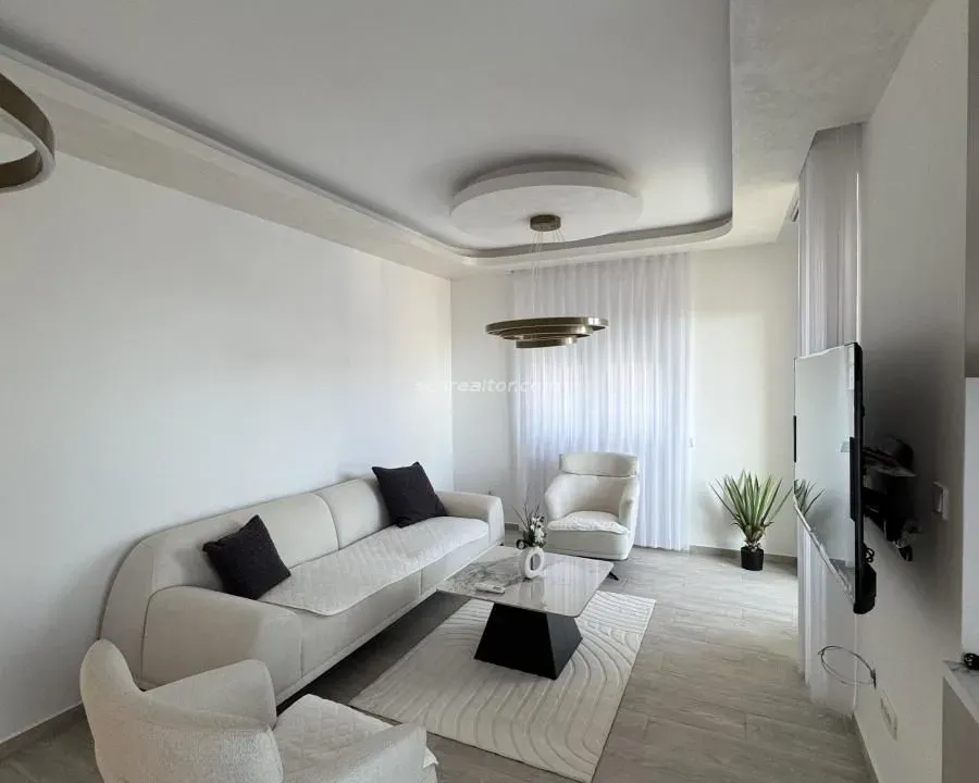 Sale, two bedroom apartment, 74m², Bečići, Budva