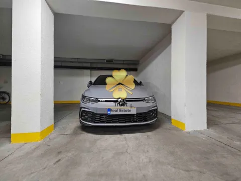 Izdavanje, dvosoban stan, 80m², Momišići, Podgorica - image 14