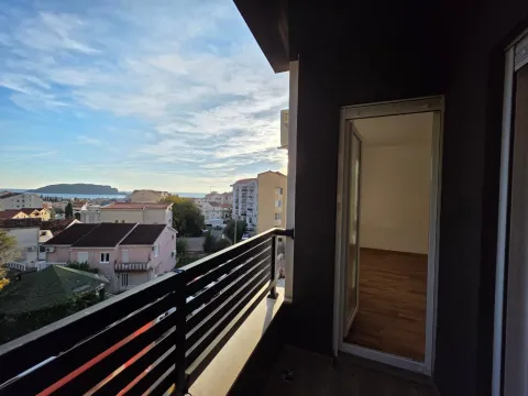 Prodaja, jednosoban stan, 43m², Budva, Crna Gora - image 2
