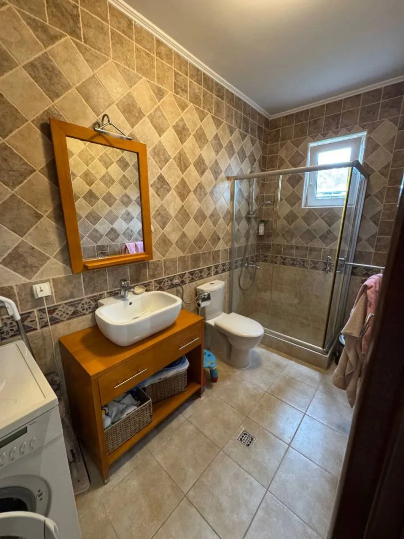Sale, house, 90m², Morinj, Kotor