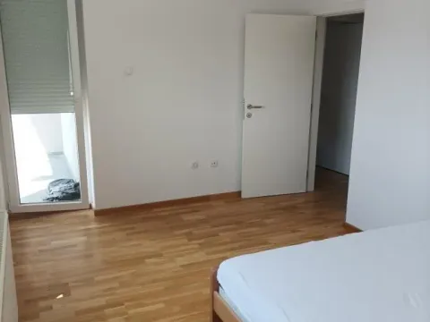 Izdavanje, četvorosoban stan, 77m², Adice, Novi Sad Sve Podlokacije - image 6