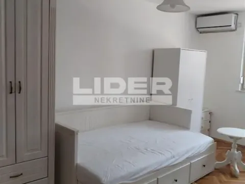 Izdavanje, dvosoban stan, 36m², Stari Grad, Beograd - image 10