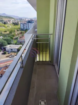 Izdavanje, jednosoban stan, 42m², Central Point, Podgorica - image 8
