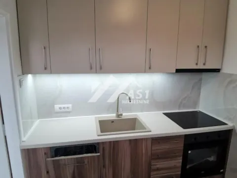 Izdavanje, dvosoban stan, 50m², Bulevar Oslobodjenja, Novi Sad Sve Podlokacije - image 4