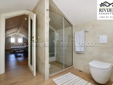 Sale, house, 400m², Bijela, Herceg Novi - image 12