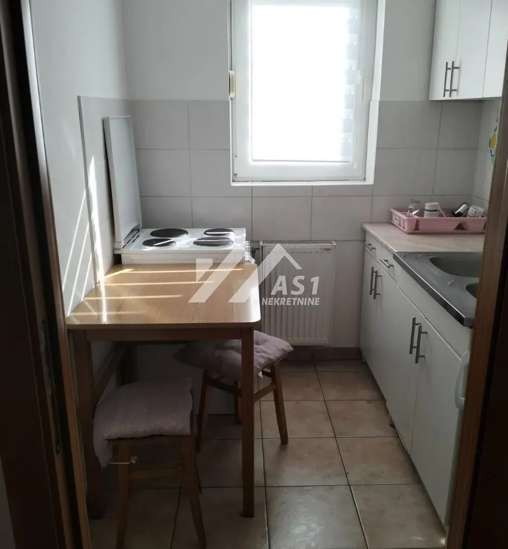 Izdavanje, stan, 28m², Detelinara, Novi Sad Sve Podlokacije