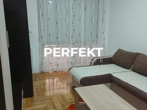 Rent, two bedroom apartment, 47m², Pančevo, Srbija - image 4