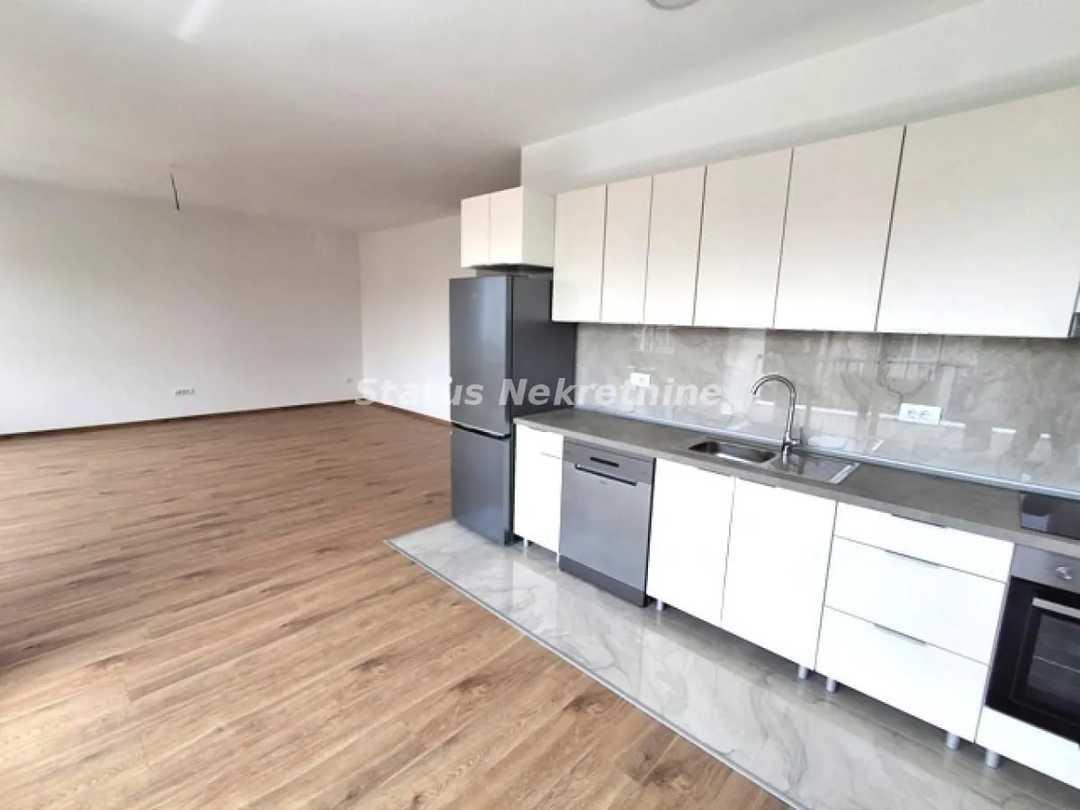 Sale, apartment, 137m², Adamovićevo Naselje, Novi Sad Sve Podlokacije
