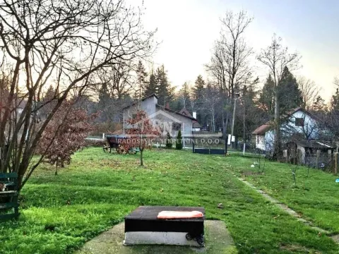 Prodaja, kuća, 208m², Voždovac Sve Podlokacije, Beograd - image 19