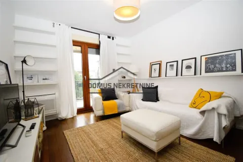Rent, two bedroom apartment, 75m², Gorica C, Podgorica - image 4