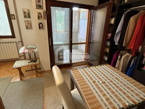 Sale, house, 181m², Čukarica, Beograd - image 2