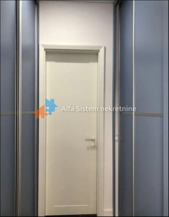 Izdavanje, dvosoban stan, 54m², Savski Venac, Beograd