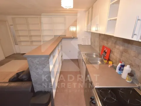 Rent, three bedroom apartment, 70m², Centar, Podgorica - image 4