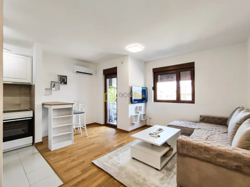 Sale, studio apartment, 27m², Stari Aerodrom, Podgorica