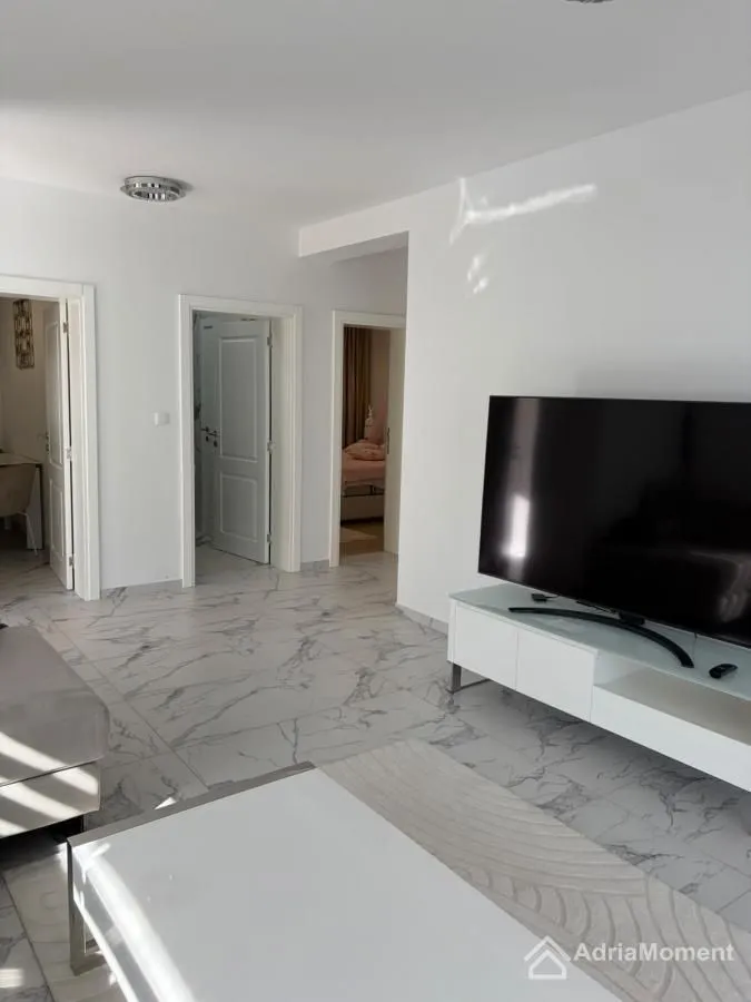 Sale, two bedroom apartment, 78m², Stoliv, Kotor