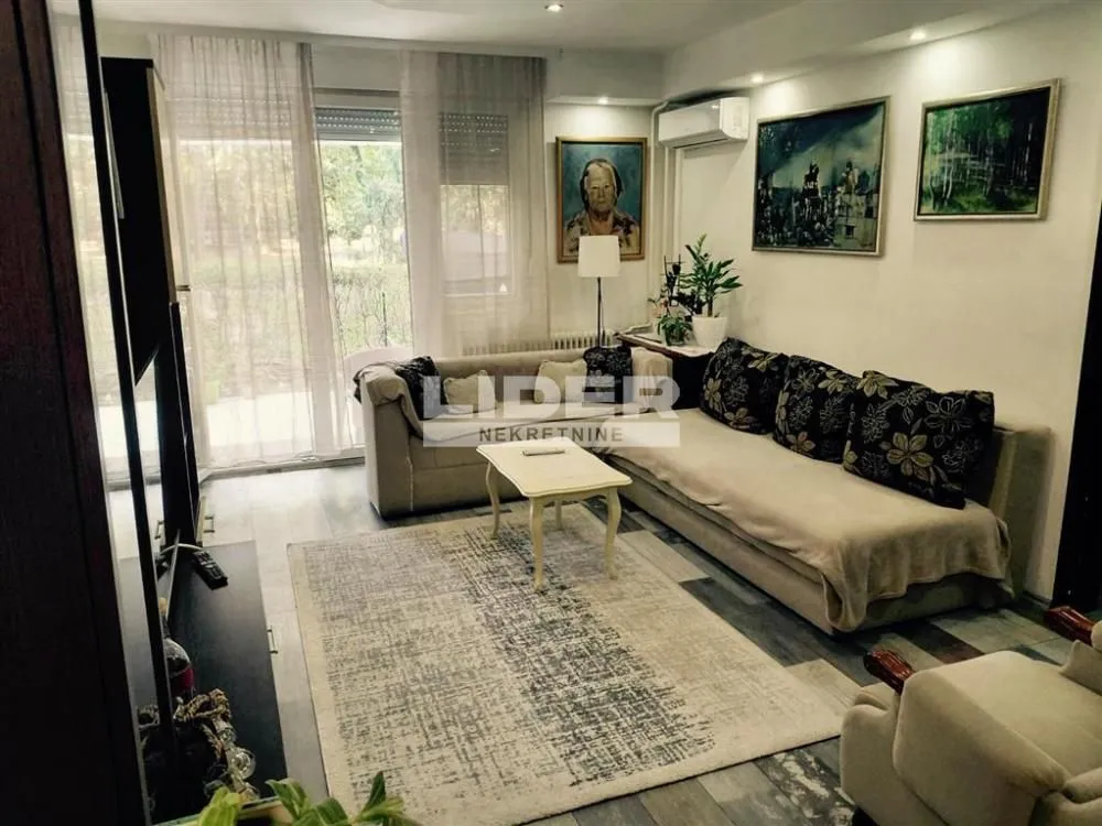 Prodaja, dvosoban stan, 65m², Novi Beograd Blok 28, Novi Beograd Sve Podlokacije