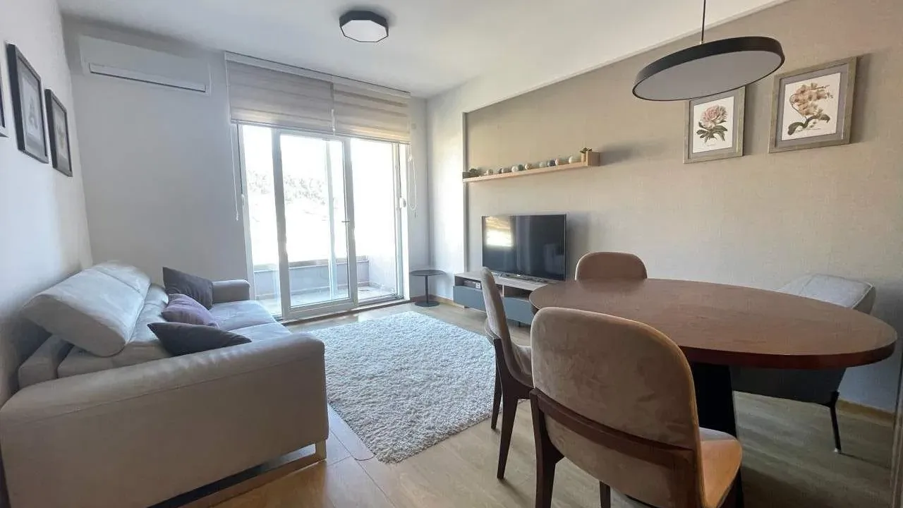 Prodaja, dvosoban stan, 58m², Budva, Crna Gora