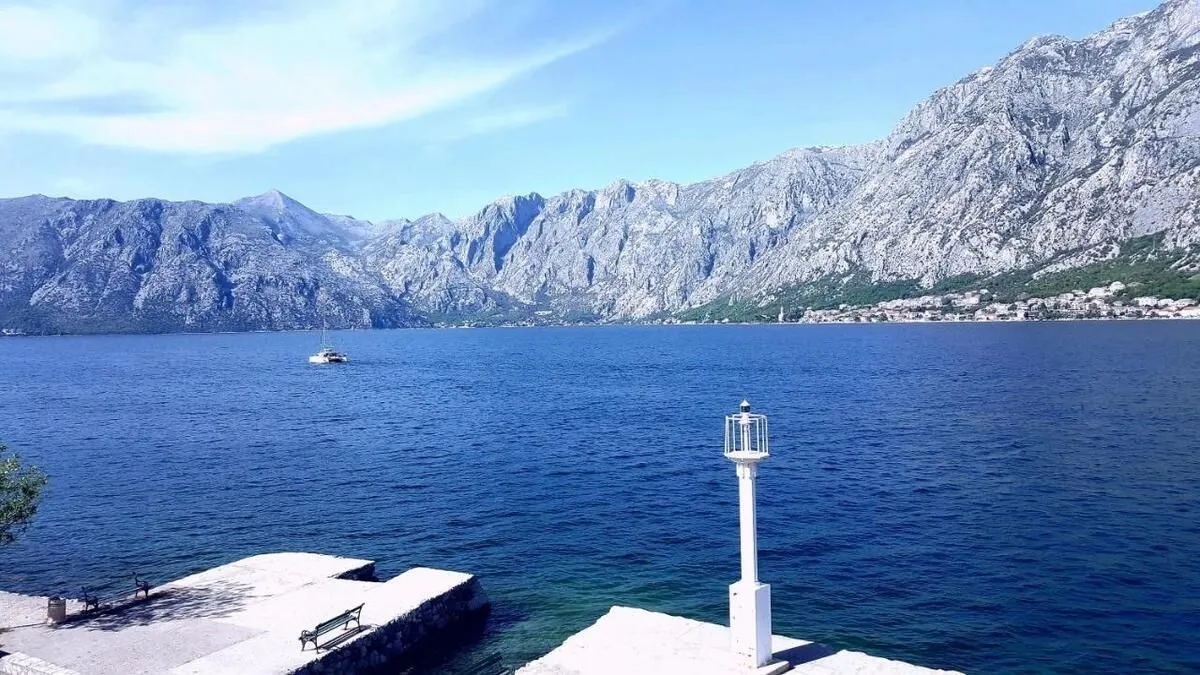 Prodaja, kuća, 420m², Prčanj, Kotor