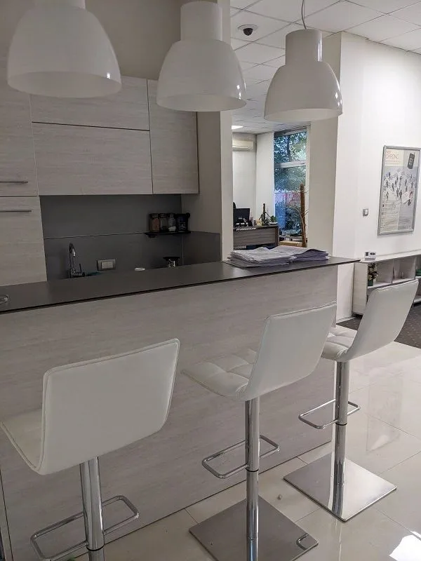 Rent, office space, 250m², Altina, Beograd