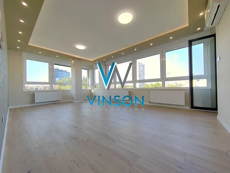 Izdavanje, poslovni prostor, 101m², Centar, Novi Sad