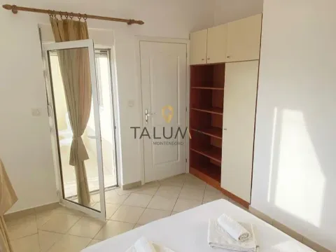 Prodaja, kuća, 220m², Dobre Vode, Bar - image 11