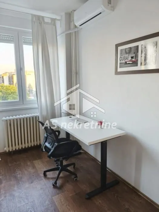 Rent, two bedroom apartment, 45m², Stari Grad, Beograd