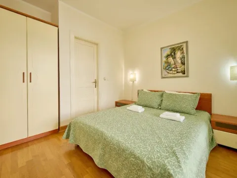 Prodaja, četvorosoban stan, 131m², Sveti Stefan, Budva - image 7