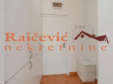 Sale, studio apartment, 26m², Čukarica, Beograd - image 9