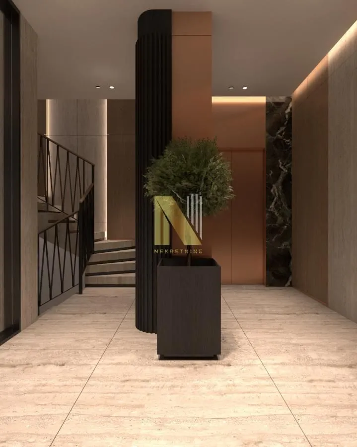 Prodaja, četvorosoban stan, 85m², Centar, Novi Sad