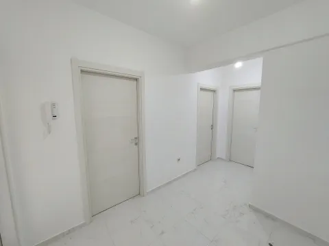 Sale, two bedroom apartment, 67m², Zabjelo, Podgorica - image 4
