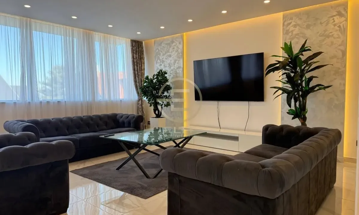 Izdavanje, četvorosoban stan, 98m², Tatarsko brdo, Petrovaradin