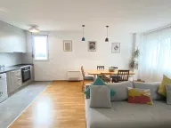 Prodaja, trosoban stan, 100m², Blok 5, Podgorica