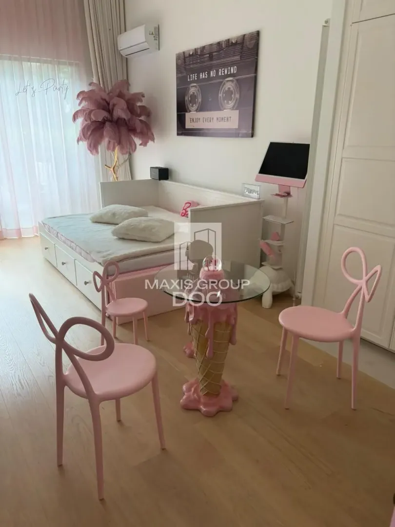Sale, two bedroom apartment, 56m², Savski Venac, Beograd