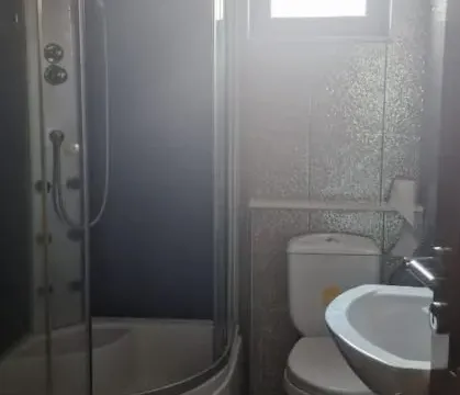 Izdavanje, stan, 120m², Kotor, Crna Gora - image 9