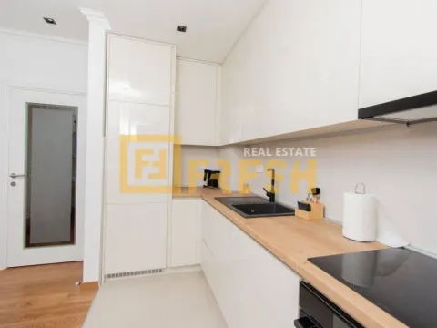 Izdavanje, dvosoban stan, 72m², Tološi, Podgorica - image 11