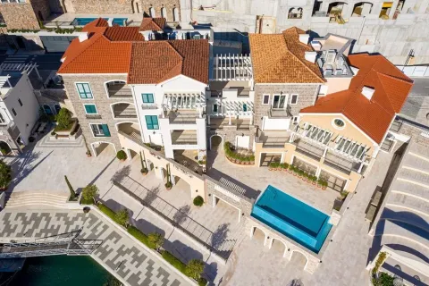 Prodaja, dvosoban stan, 74m², Tivat, Crna Gora - image 19