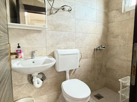 Prodaja, kuća, 315m², Buljarica, Budva - image 6