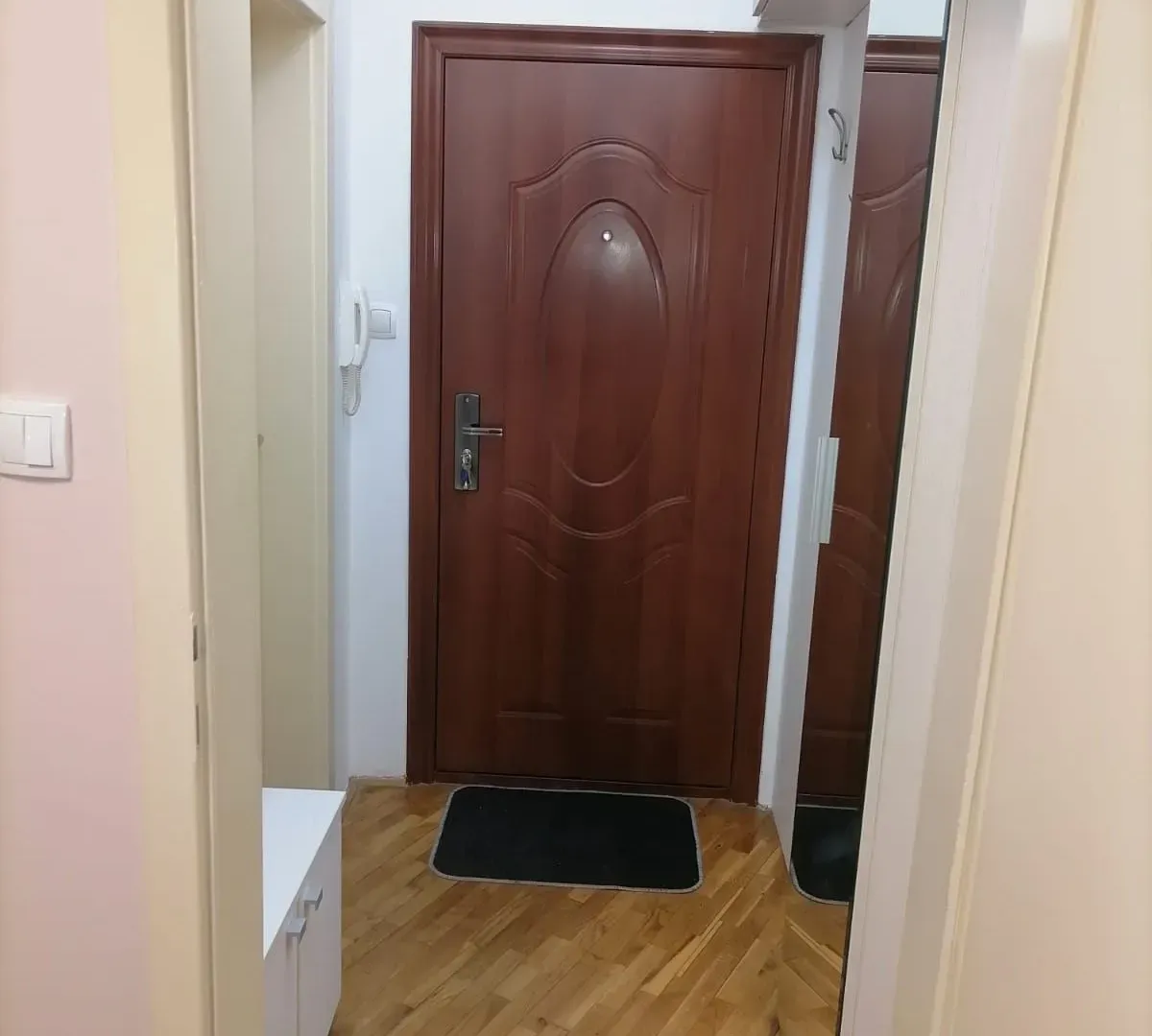 Prodaja, trosoban stan, 71m², Salajka, Novi Sad Sve Podlokacije