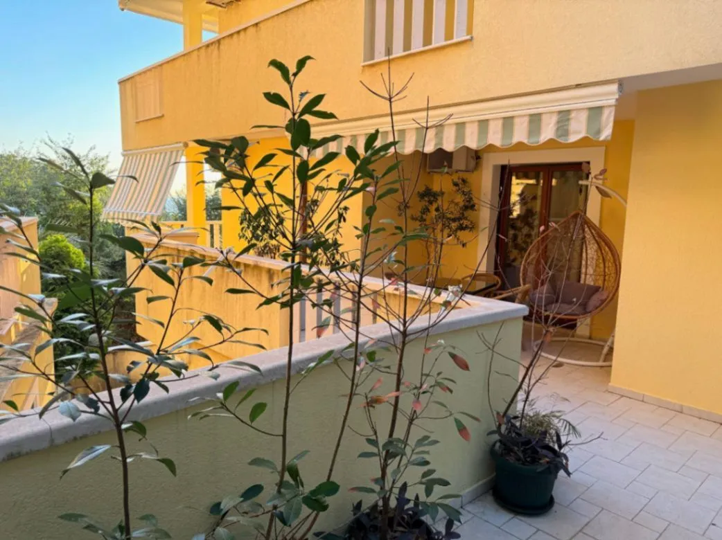 Sale, three bedroom apartment, 120m², Petrovac, Budva