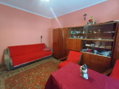 Prodaja, kuća, 112m², Mali Radanovac, Subotica - image 8