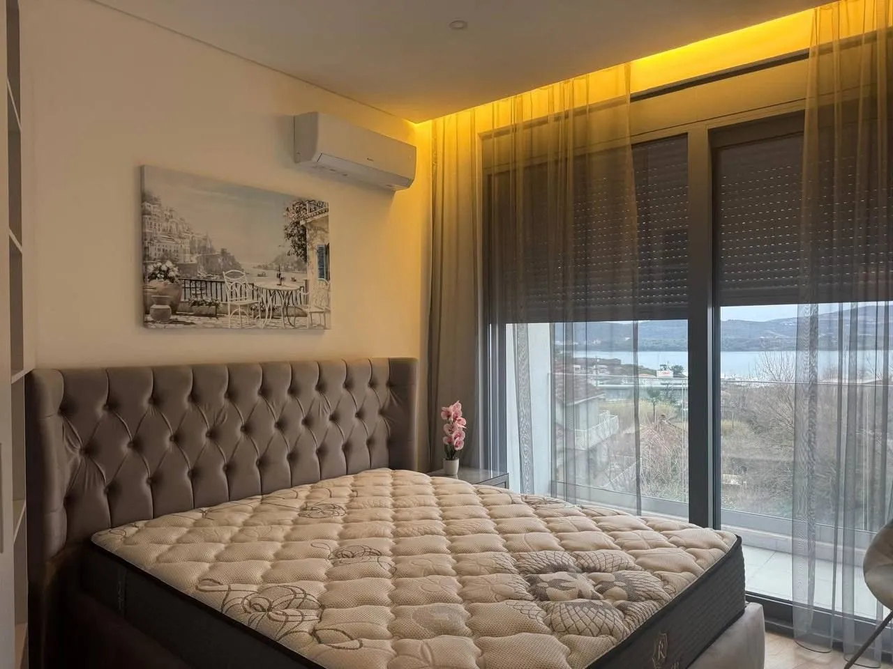 Prodaja, dvosoban stan, 76m², Kava, Tivat