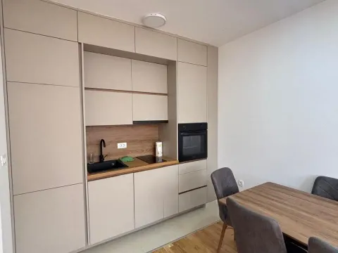 Rent, one bedroom apartment, 68m², Stari Aerodrom, Podgorica - image 2