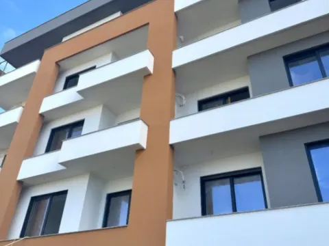 Sale, one bedroom apartment, 47m², Pinješ, Ulcinj - image 2