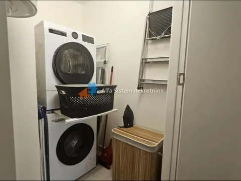 Izdavanje, dvosoban stan, 60m², Savski Venac, Beograd - image 17