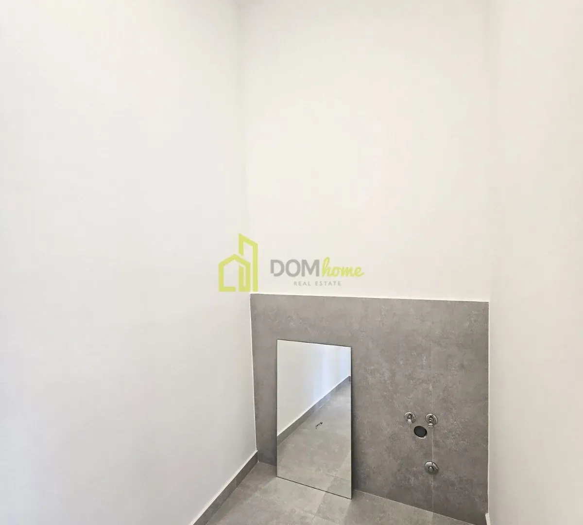 Rent, office space, 95m², City Kvart, Podgorica