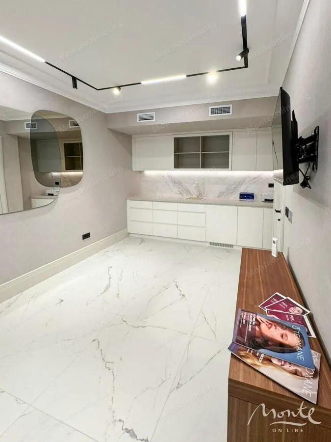 Sale, office space, 55m², Donja Lastva, Tivat