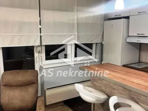 Izdavanje, dvosoban stan, 40m², Zemun Kalvarija, Zemun Sve Podlokacije - image 6