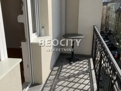 Izdavanje, trosoban stan, 92m², Centar, Novi Sad - image 10