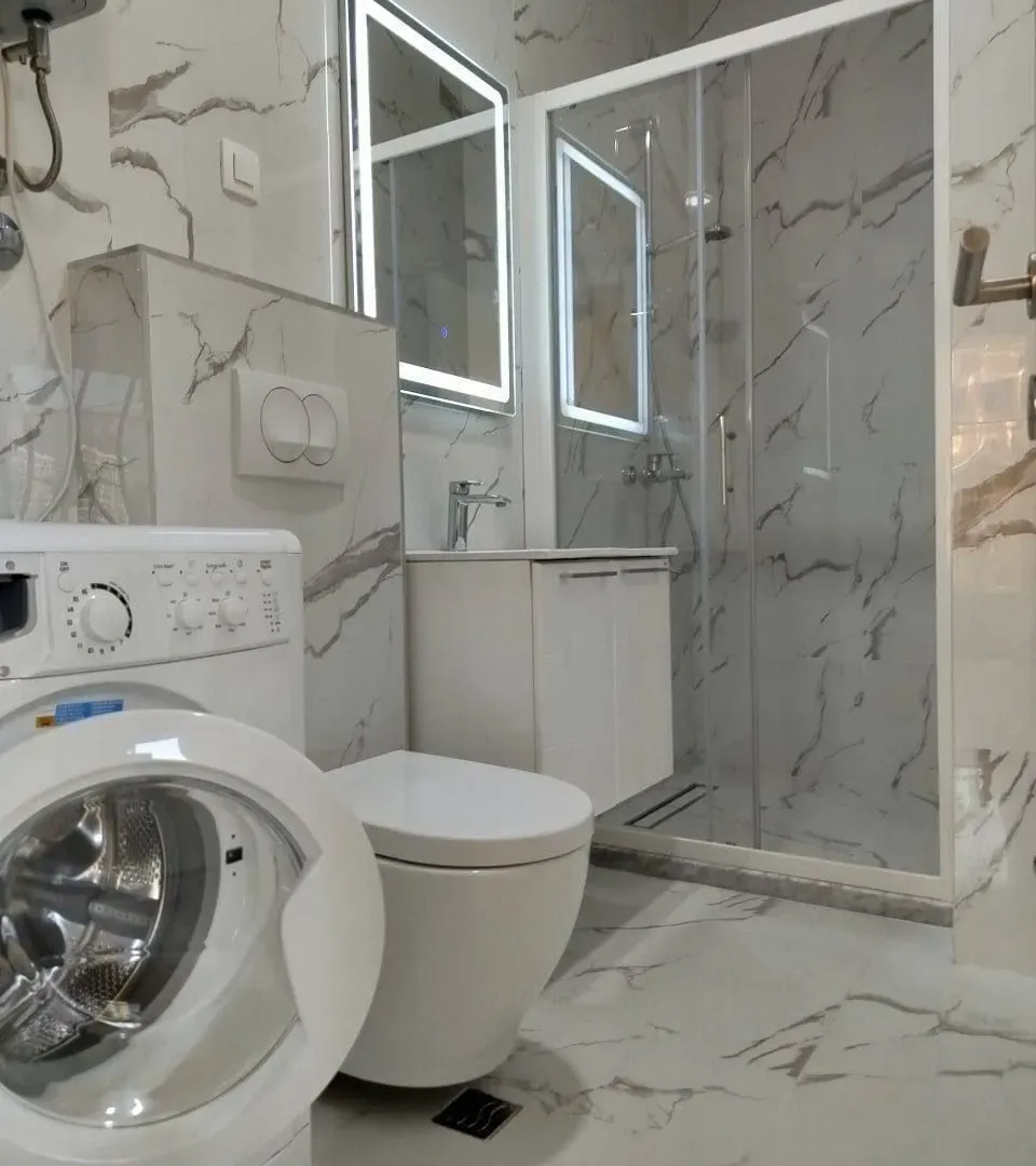Prodaja, jednosoban stan, 86m², Centar, Bar