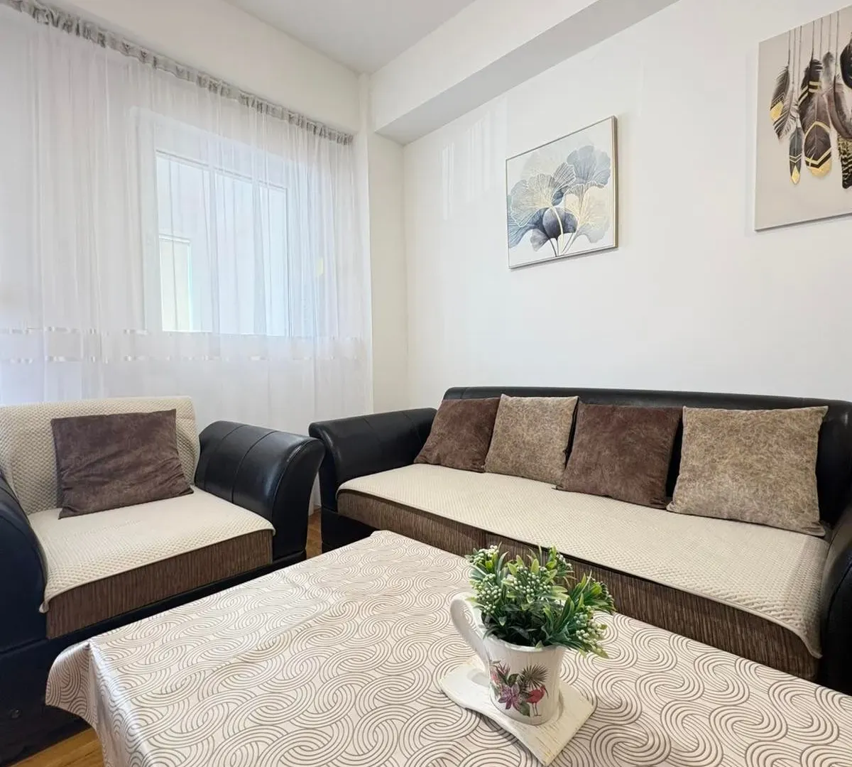 Rent, two bedroom apartment, 70m², City Kvart, Podgorica